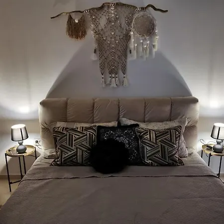 Three-room * Szveti Vlasz
