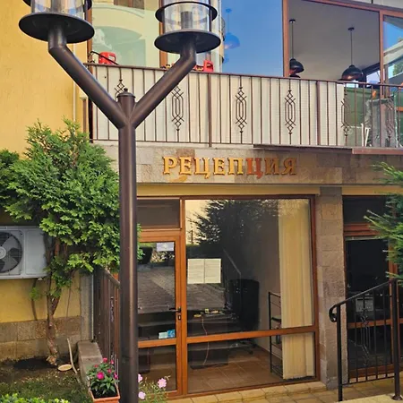 Three-room Appartamento