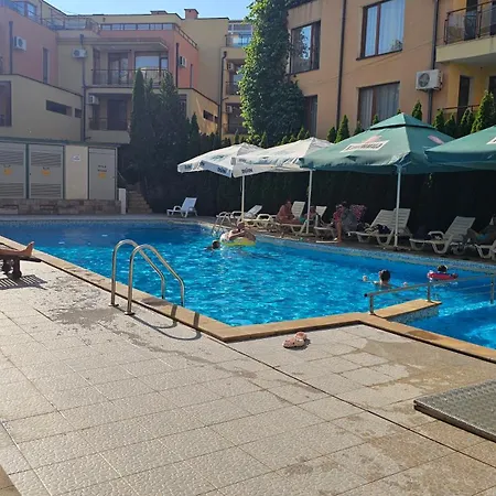 Three-room Appartamento Sveti Vlas